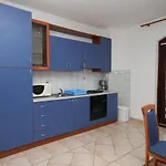 834a شقة كالي